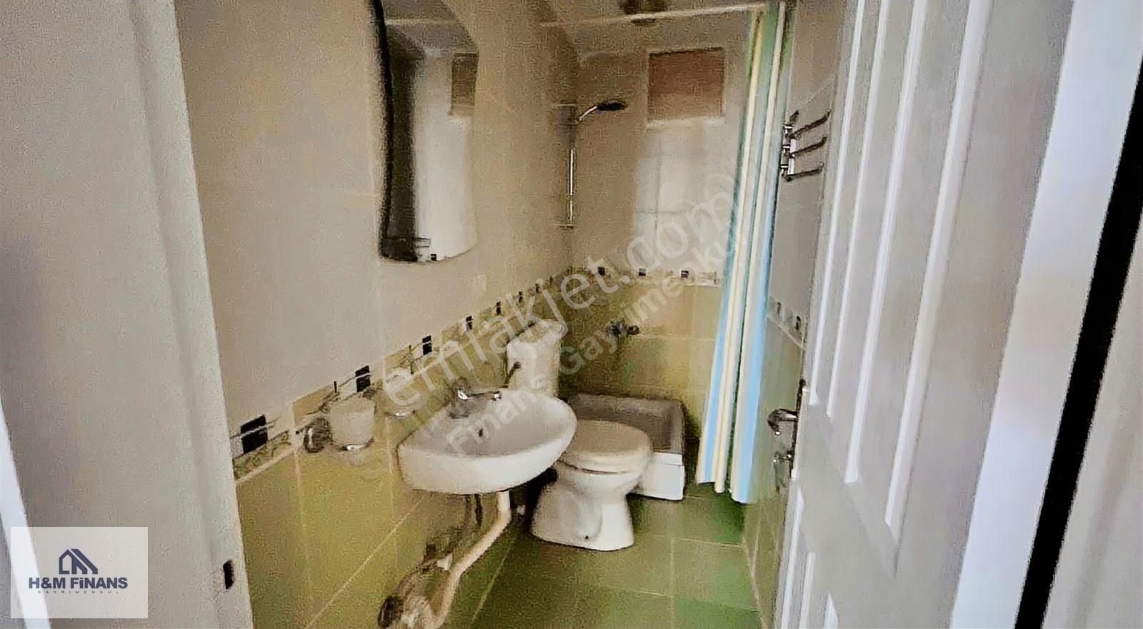 Hamidiye Mh. Asansörlü, Otoparklı Geniş 3+1 Kiralık Daire - Görsel 3