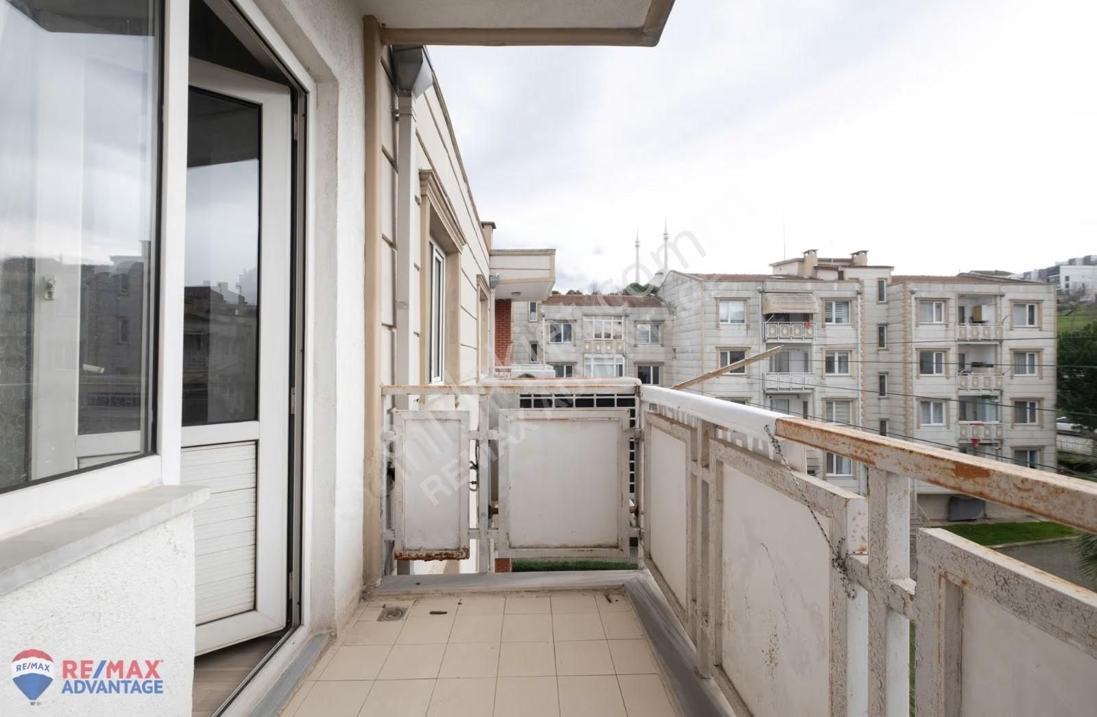 Remax Advantage'dan 3+1 Eşyalı Veya Eşyasız İçi Yenilenmiş Daire - Görsel 16