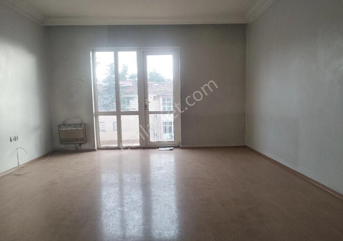 İvedik Metro İstasyonu Yanında 2+1 Arakat Doğalgazlı - Görsel 4