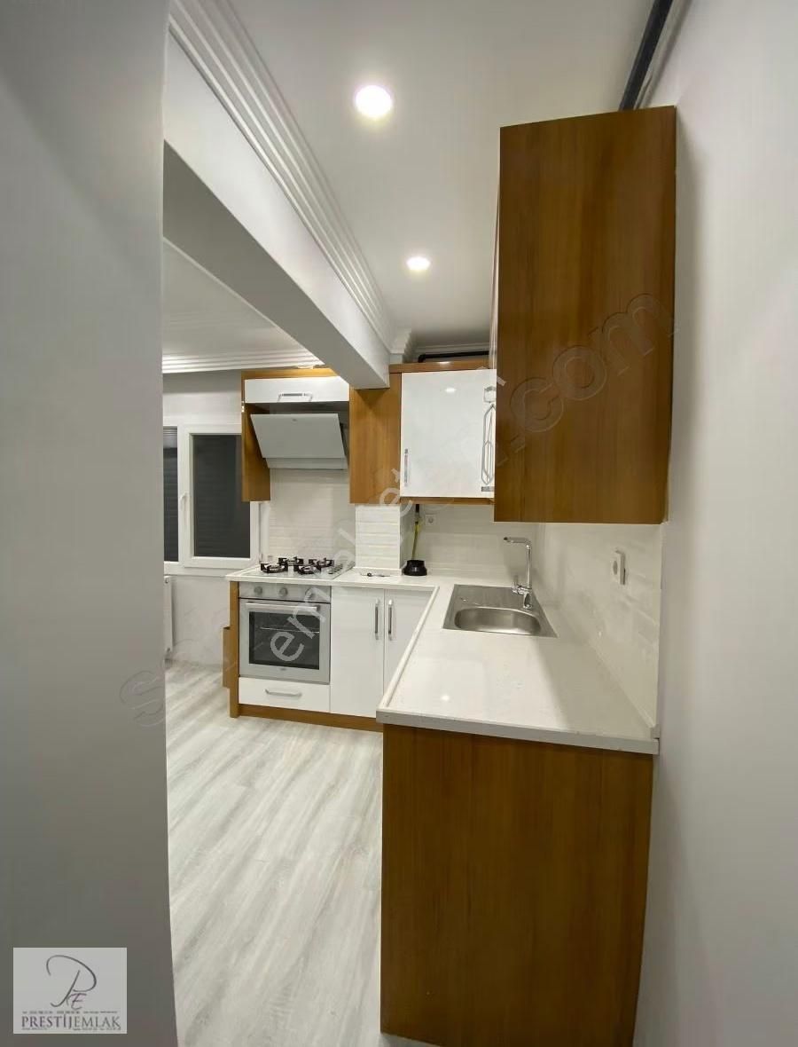 Tire Prestijden Kiralık Çarşı Merkezde İçi Yeni Yapılmış Daire - Görsel 8