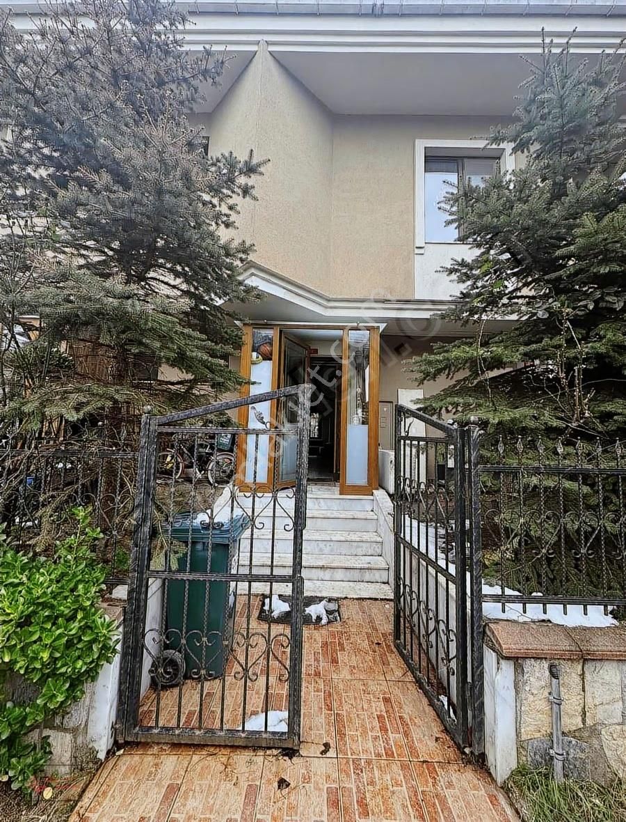 Çamlık Garden Park Sitesi Eşyalı-eşyasız 4+1 Kiralık Villa - Görsel 6