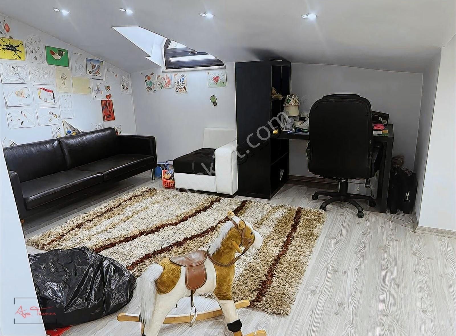 Çamlık Garden Park Sitesi Eşyalı-eşyasız 4+1 Kiralık Villa - Görsel 22