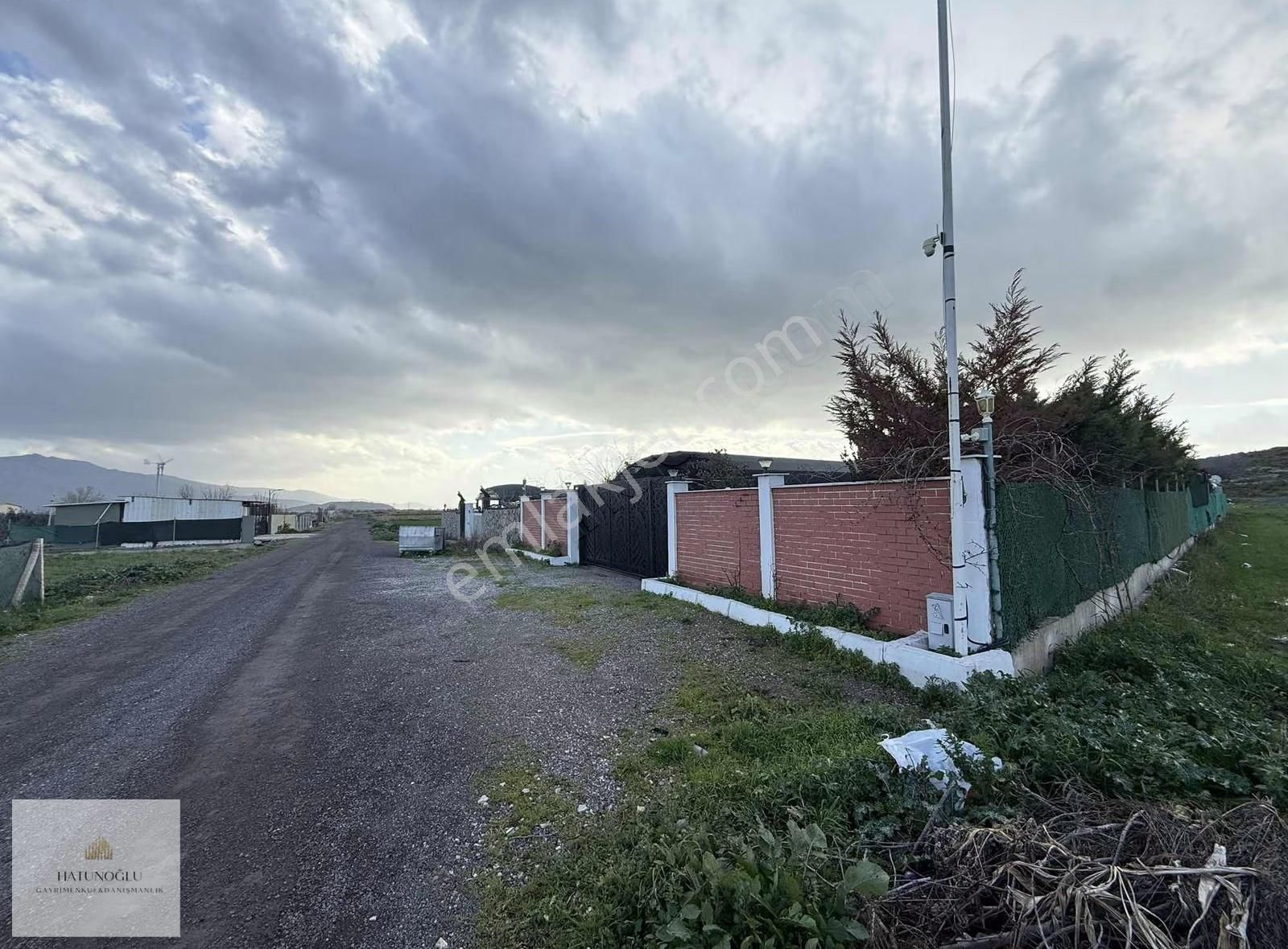 Hatunoğlu'ndan Satılık Eski Foça Yolu'na 200 M 5244 M2 Tarla - Görsel 8