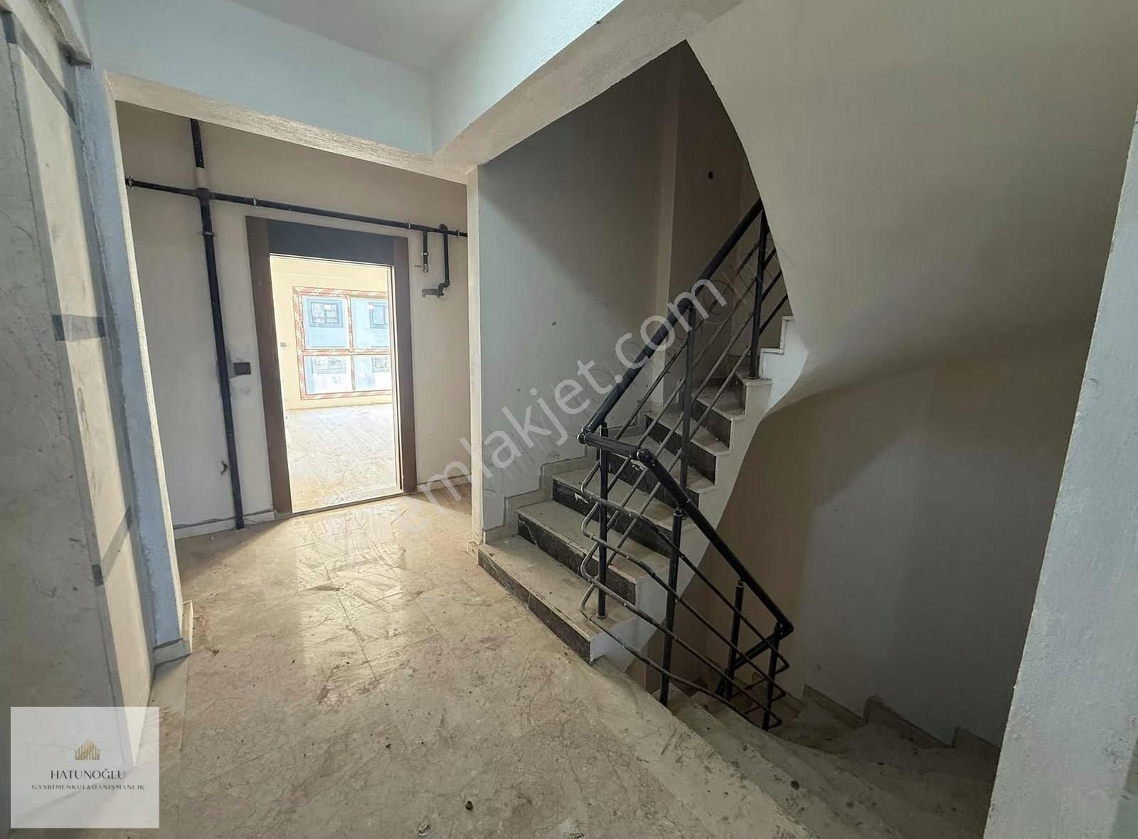 Hatunoğlu'ndan Satılık Kurtuluş Mah.de Arakat Havuz Cephe 2+1 - Görsel 28