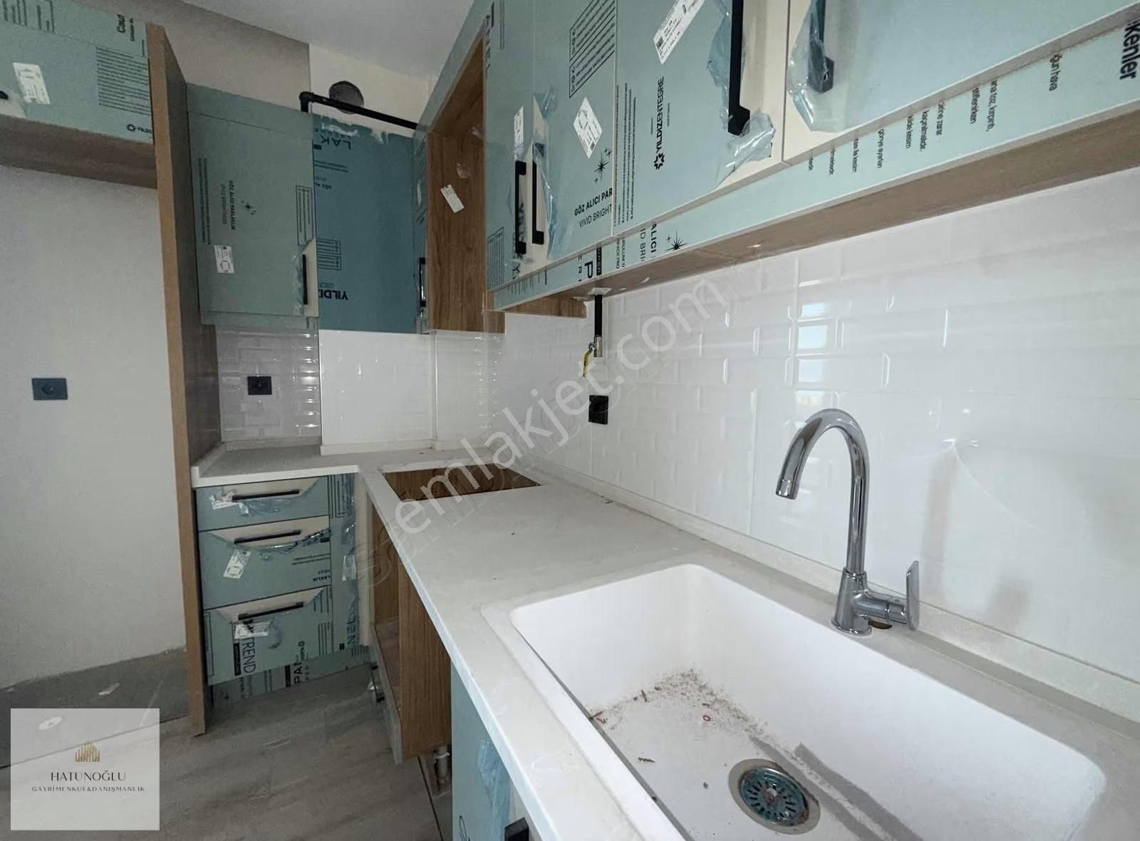 Hatunoğlu'ndan Satılık Kurtuluş Mah.de Arakat Havuz Cephe 2+1 - Görsel 15