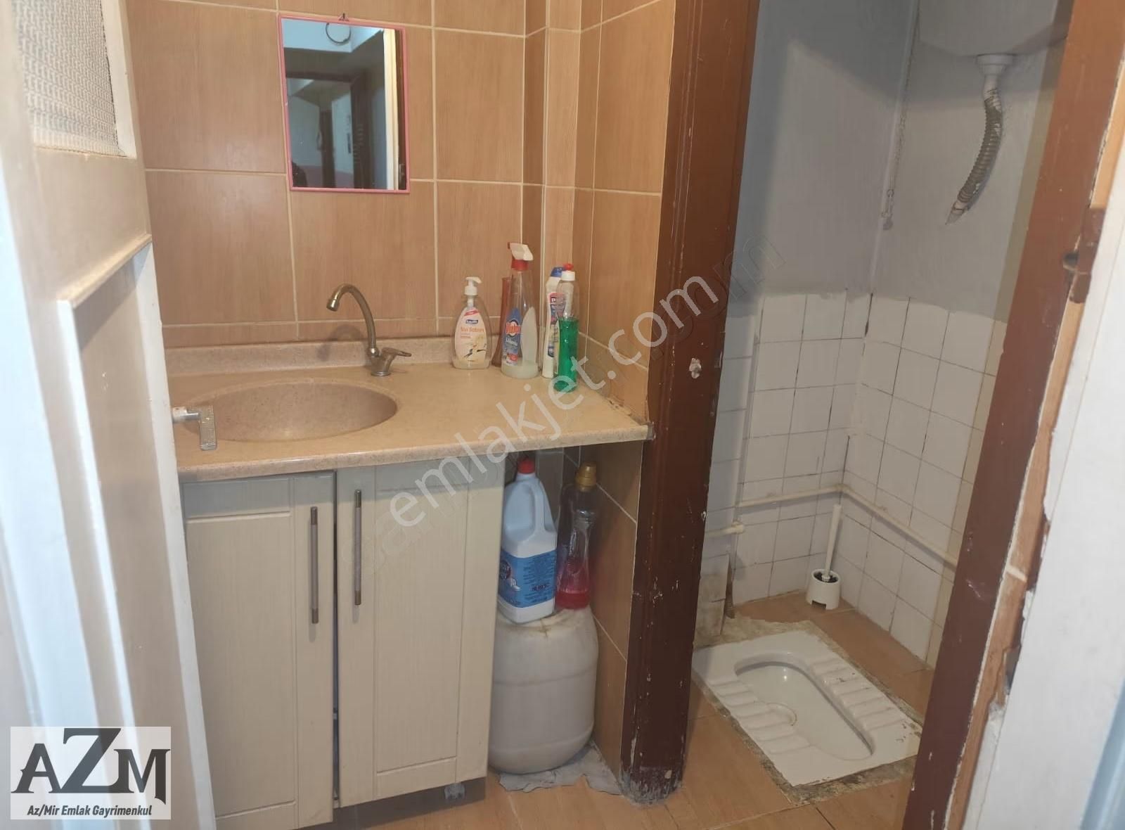 Azmir'den Satılık Vergi Dairesi Karşısı Geniş Ofis For Sale للبي - Görsel 24