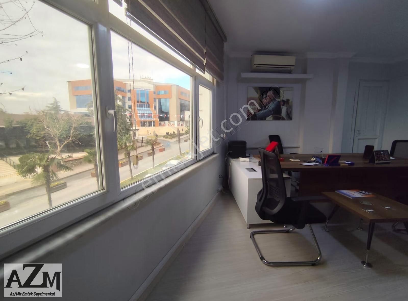 Azmir'den Satılık Vergi Dairesi Karşısı Geniş Ofis For Sale للبي - Görsel 15