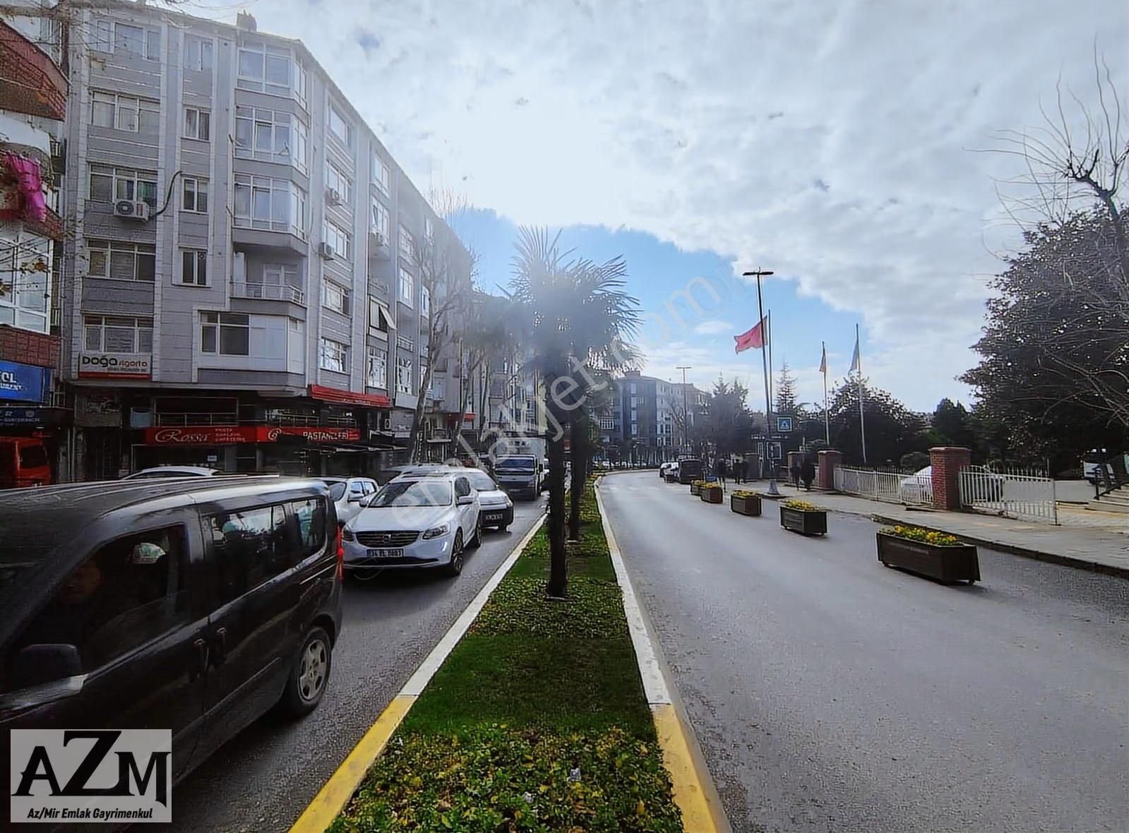 Azmir'den Satılık Vergi Dairesi Karşısı Geniş Ofis For Sale للبي - Görsel 7
