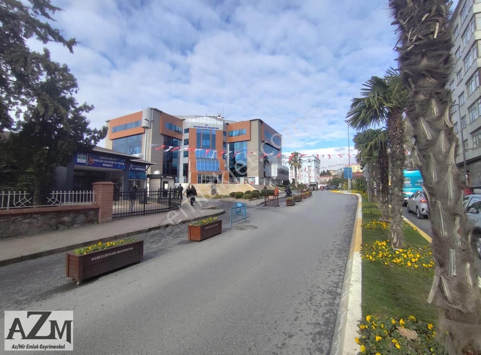 Azmir'den Satılık Vergi Dairesi Karşısı Geniş Ofis For Sale للبي - Görsel 9