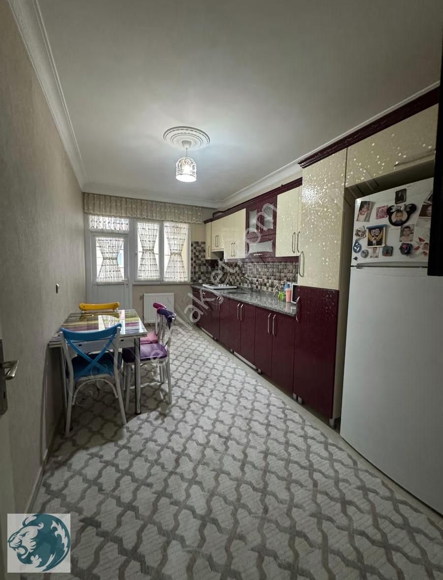 Kıraç(necip Fazıl Kısakürek)mahallesinde Çift Balkonlu Dairemiz - Görsel 9