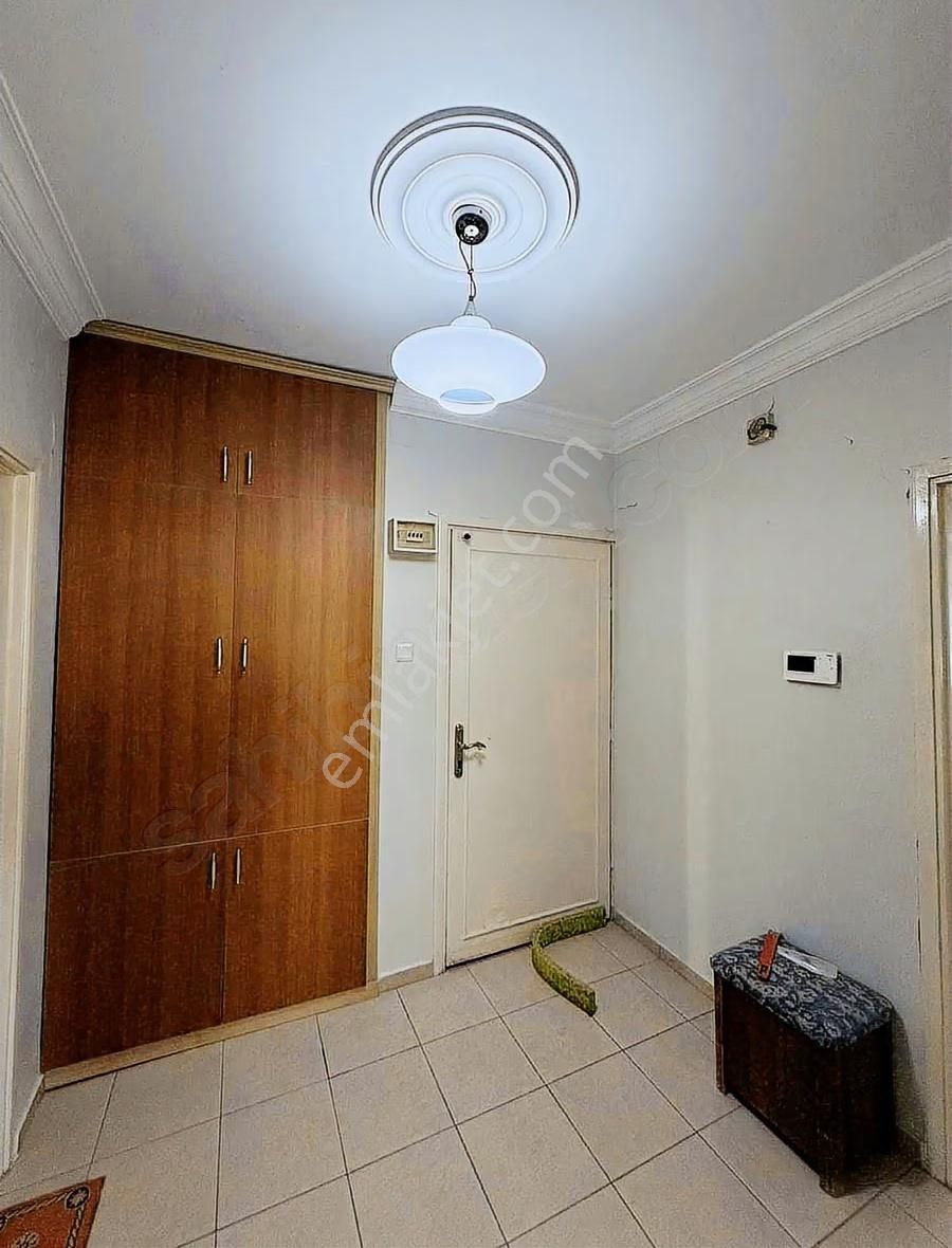 Güzelyalı Da Mükemmel Konumda 3+1 K.m Doğalgazlı - Görsel 18