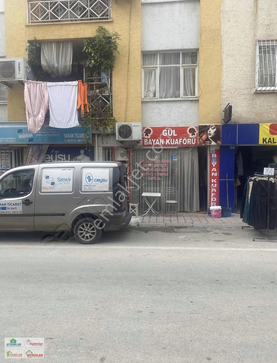Şarampol Üçgende Satılık 60 M2 İşyeri - Görsel 2