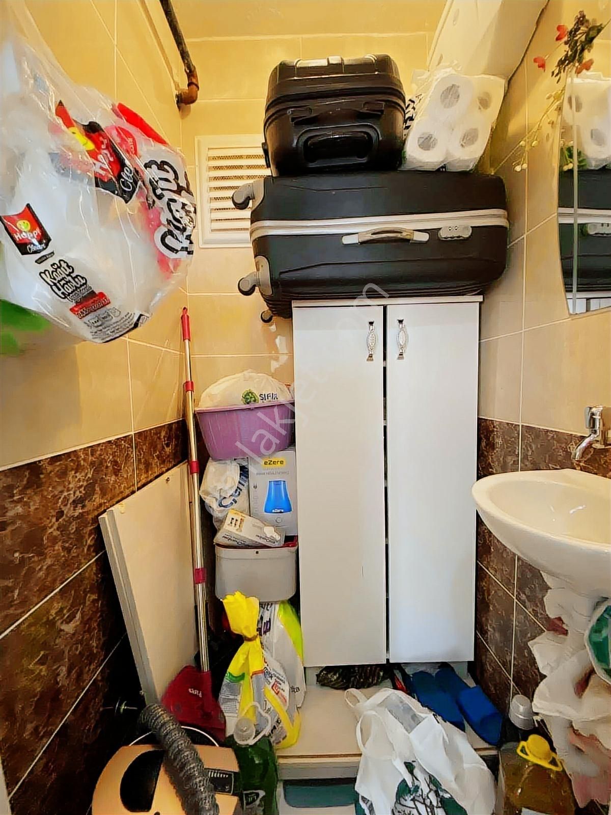 Atabey'den Satılık 2+1 90 M2 Geniş Ara Kat Daire Mevlana Mahalle - Görsel 9