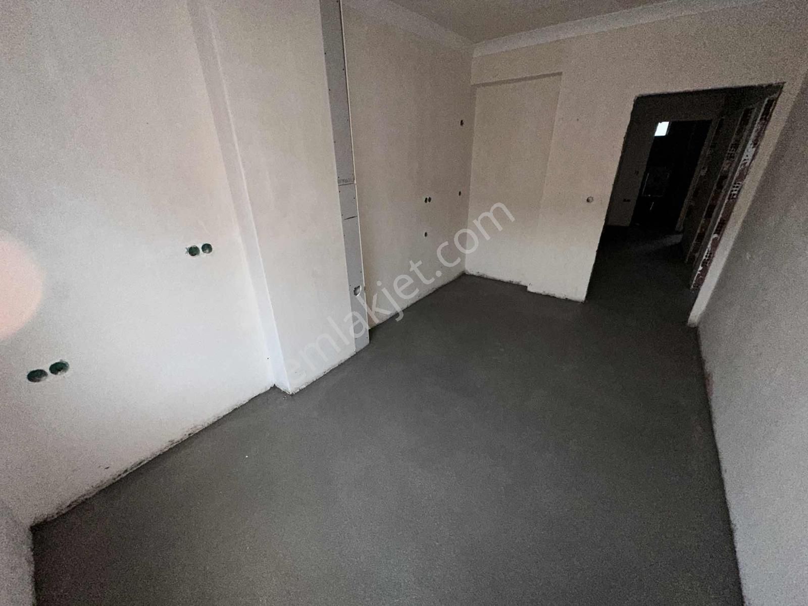 Satılık 2+1 80 M2 Ara Kat Daire Yunus Emre Mahallesi - Görsel 17