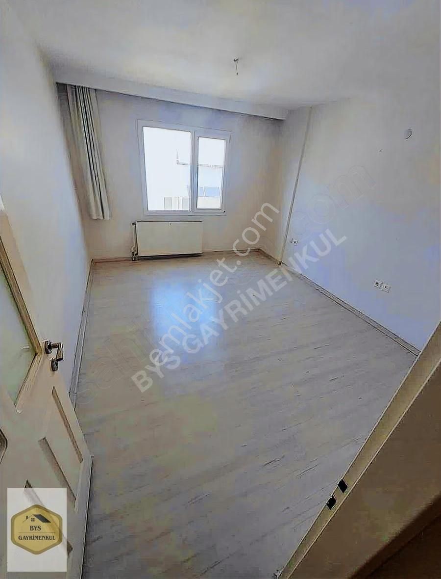 Bys'den Hükümet Konağı Karşısı Geniş Kiralık 3+1 Daire - Görsel 7
