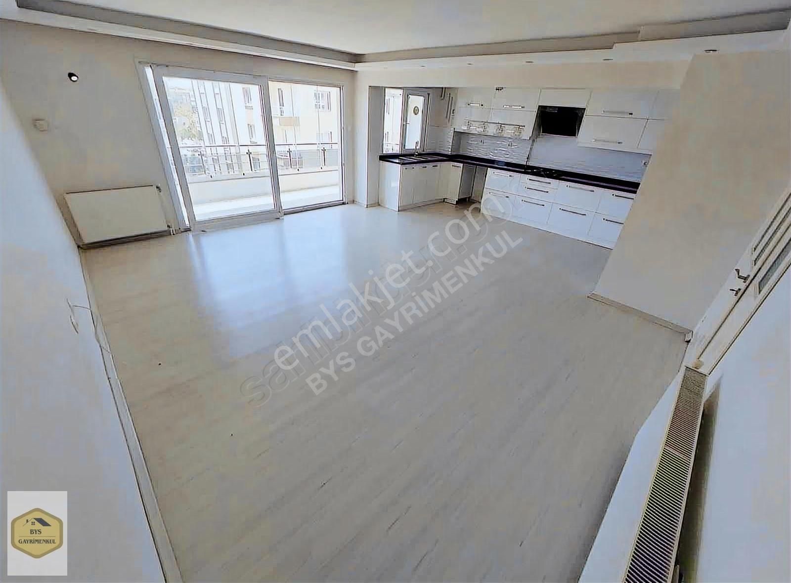 Bys'den Hükümet Konağı Karşısı Geniş Kiralık 3+1 Daire - Görsel 21