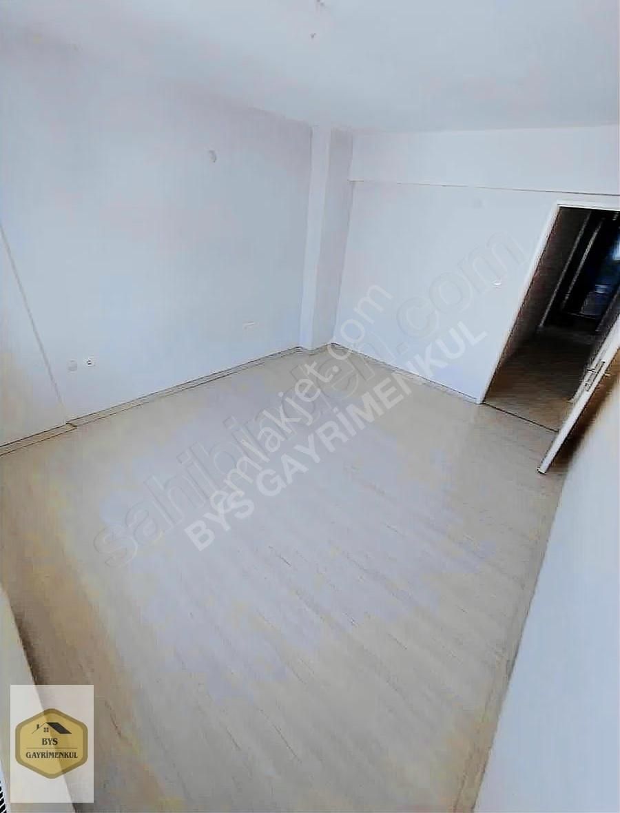 Bys'den Hükümet Konağı Karşısı Geniş Kiralık 3+1 Daire - Görsel 2
