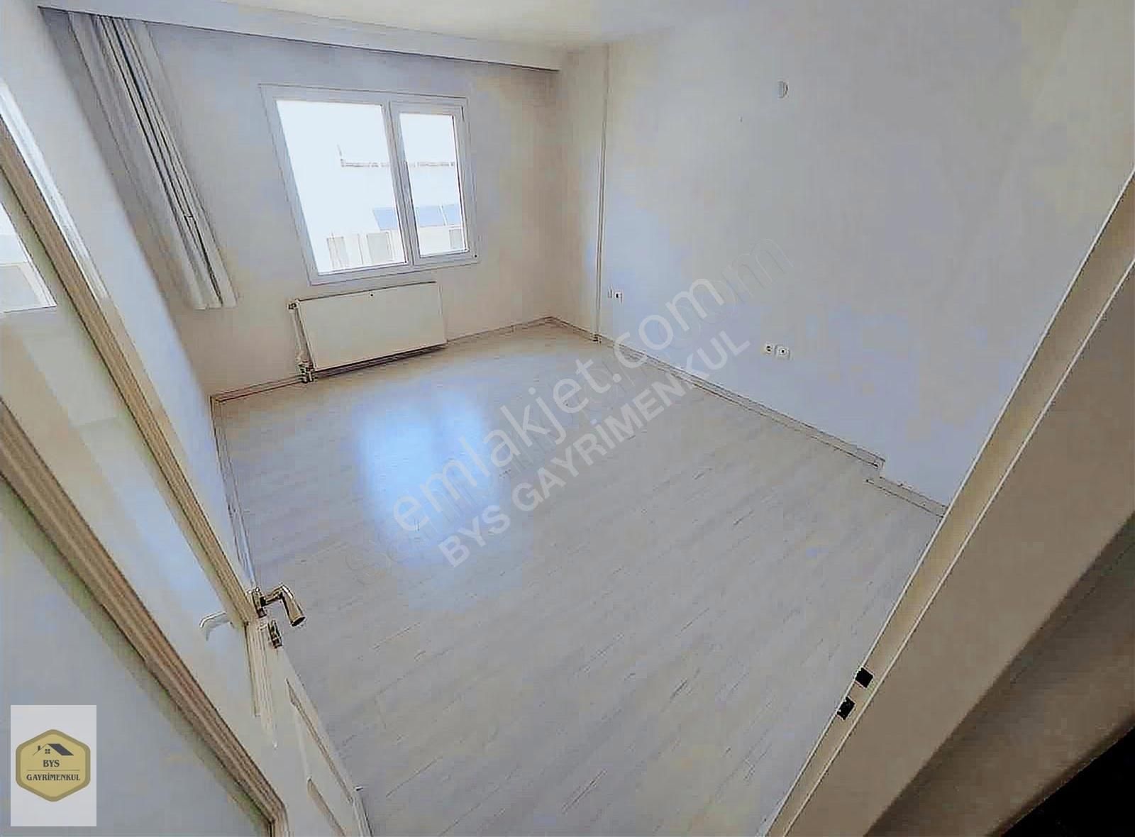 Bys'den Hükümet Konağı Karşısı Geniş Kiralık 3+1 Daire - Görsel 16