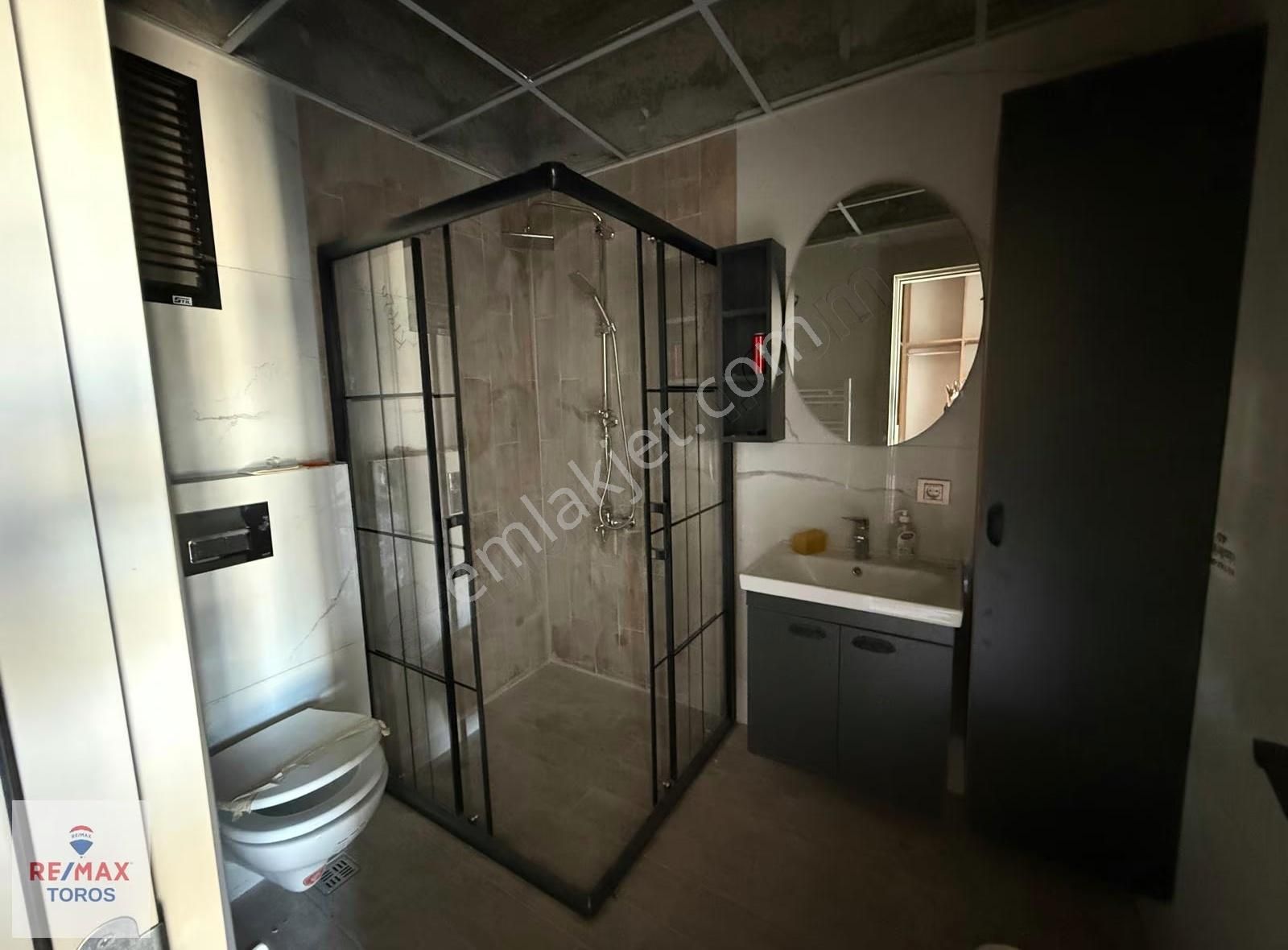 Remax Toros'tan Mezitli'de Özbay Konakları'nda Satılık Sıfır 4+1 - Görsel 18