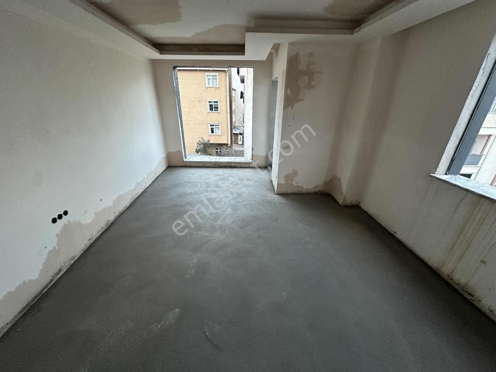 Satılık Sıfır 2+1 Ara Kat 80 M2 Yunus Emre Mahallesi