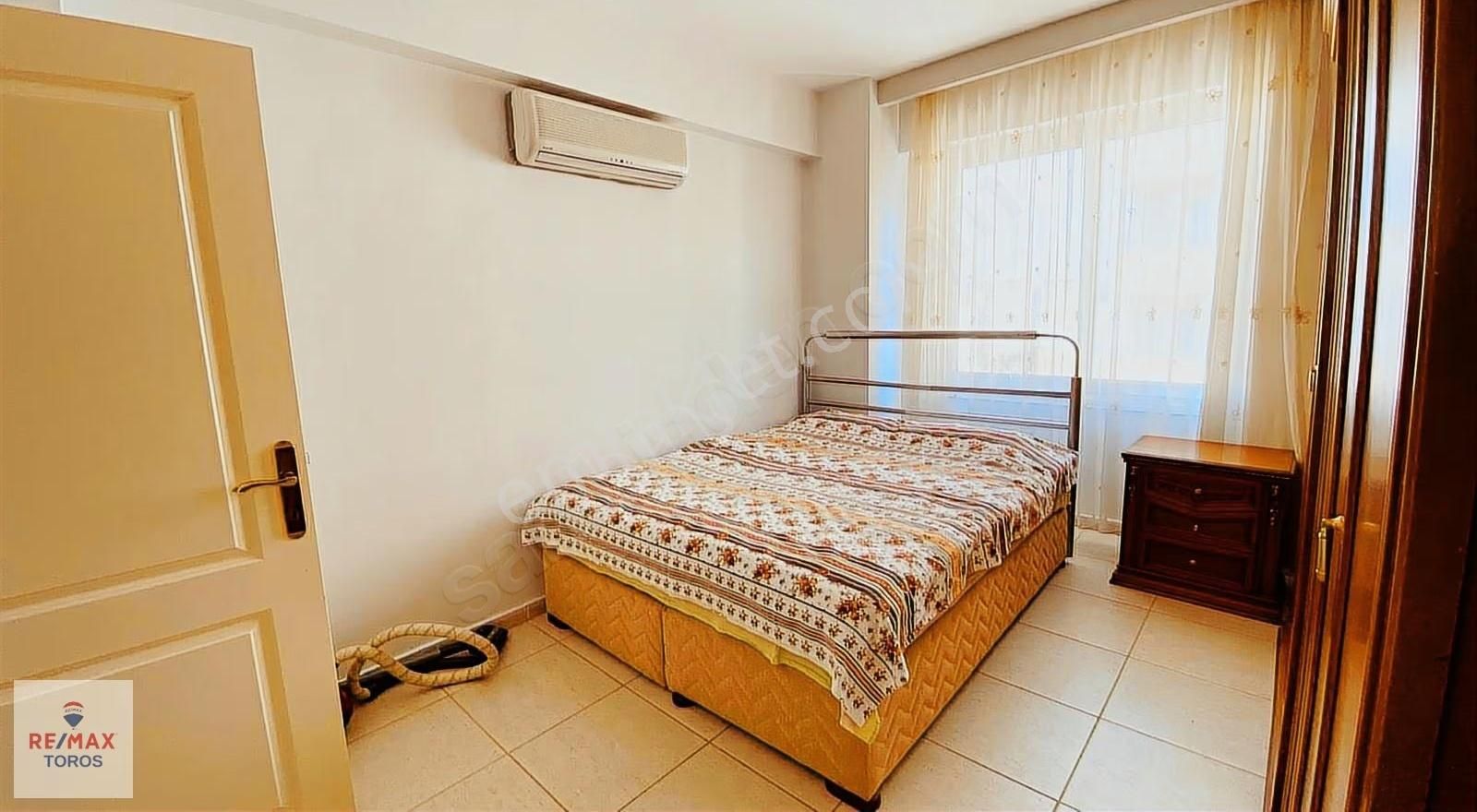 Remax Toros'tan Çeşmeli Liparis 5'te Eşyalı Kiralık 3+1 Daire - Görsel 8
