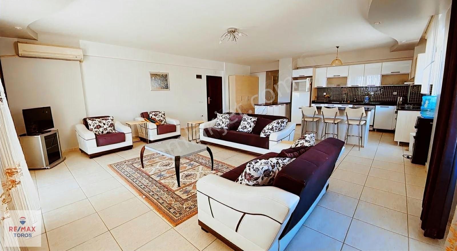 Remax Toros'tan Çeşmeli Liparis 5'te Eşyalı Kiralık 3+1 Daire - Görsel 14