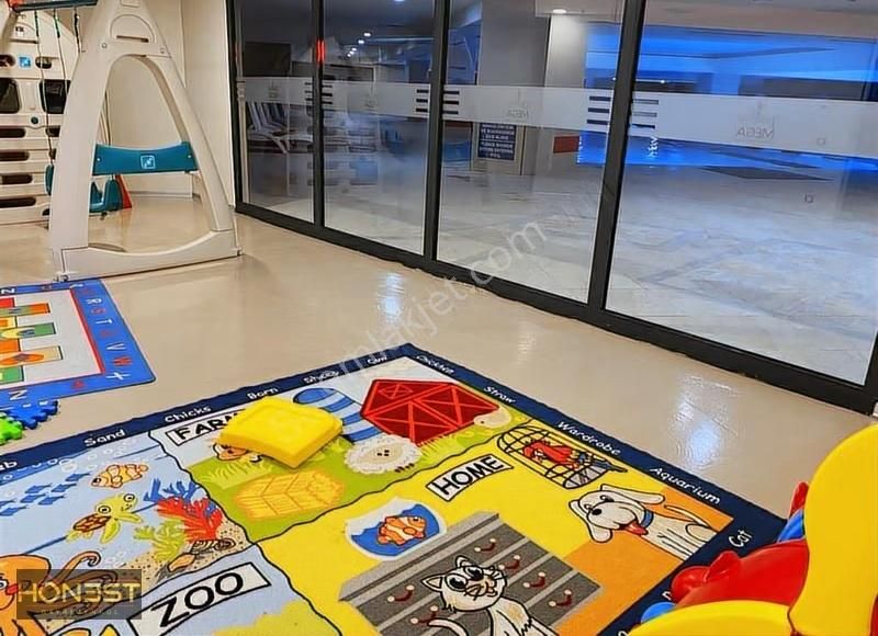 Kiptaş Venezia Mega Satılık 3+1 Boş Daire...bakımlı Temiz Daire - Görsel 2