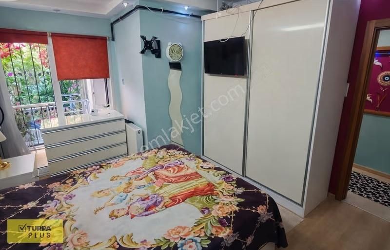 Amerikan Kolleji Metro Yakını Eşyalı Otoparklı Kiralık Daire 3+1 - Görsel 16