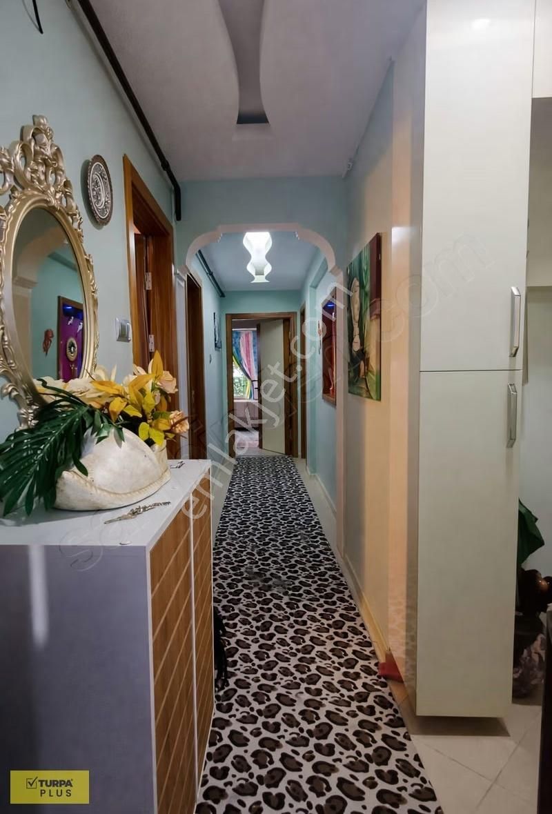 Amerikan Kolleji Metro Yakını Eşyalı Otoparklı Kiralık Daire 3+1 - Görsel 20