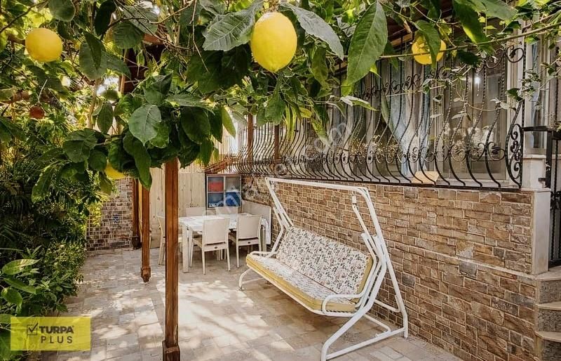 Amerikan Kolleji Metro Yakını Eşyalı Otoparklı Kiralık Daire 3+1 - Görsel 13