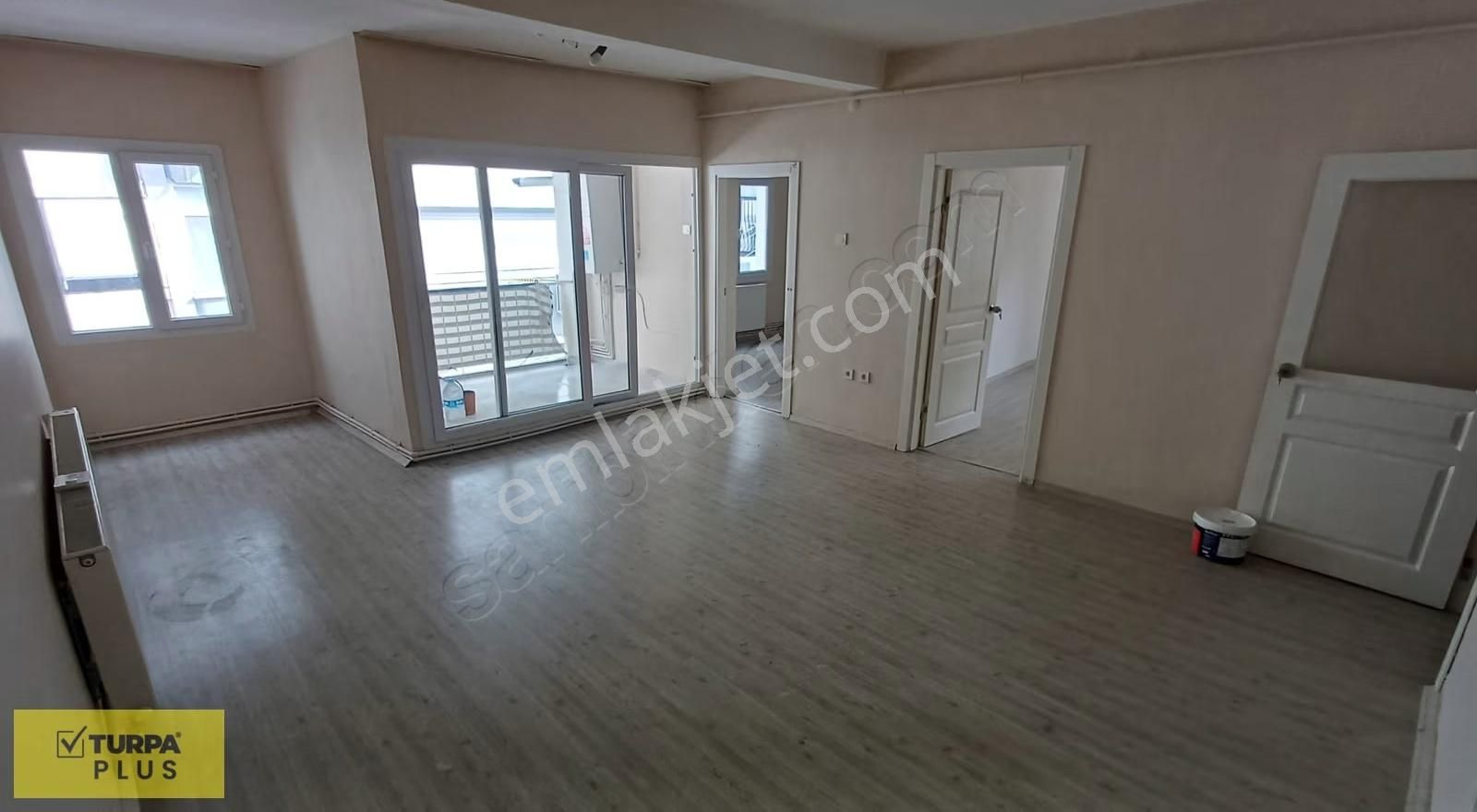 Göztepe Sahil Tranway Yakını Doğalgazlı Kiralık Daire 2+1 - Görsel 9