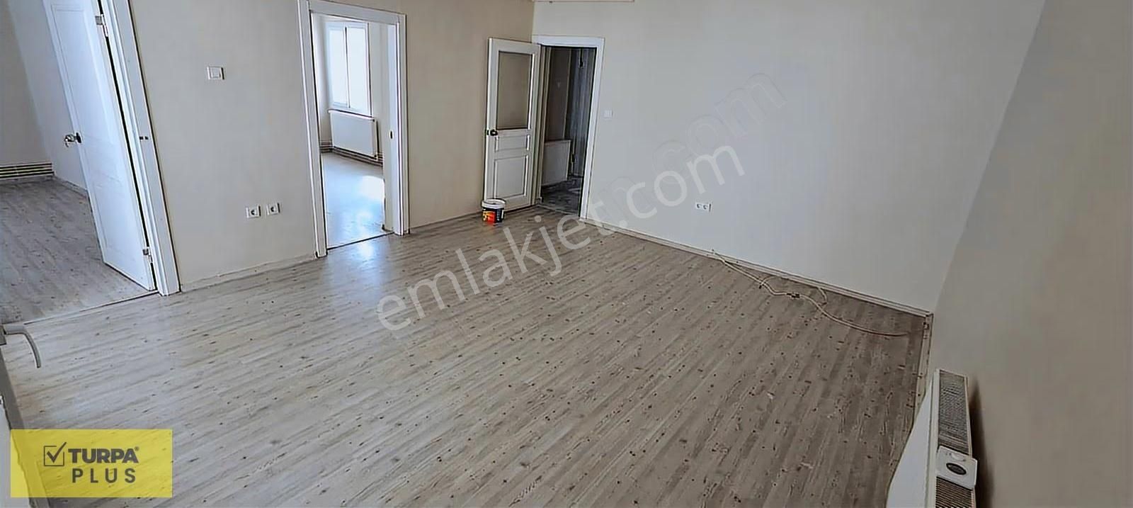 Göztepe Sahil Tranway Yakını Doğalgazlı Kiralık Daire 2+1 - Görsel 19