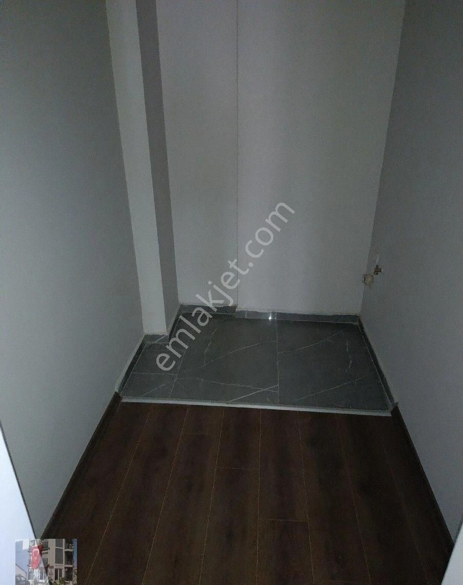 Menemen Devlet Hastanesi Karşısı Kiralık 3+1 Daire - Görsel 12
