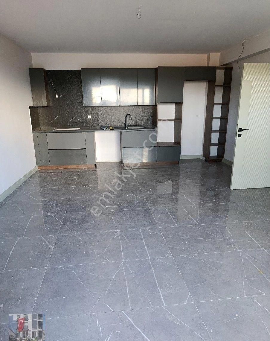 Menemen Devlet Hastanesi Karşısı Kiralık 3+1 Daire - Görsel 6