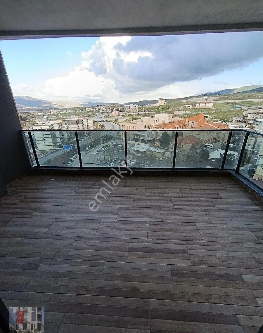 Menemen Devlet Hastanesi Karşısı Kiralık 3+1 Daire - Görsel 9