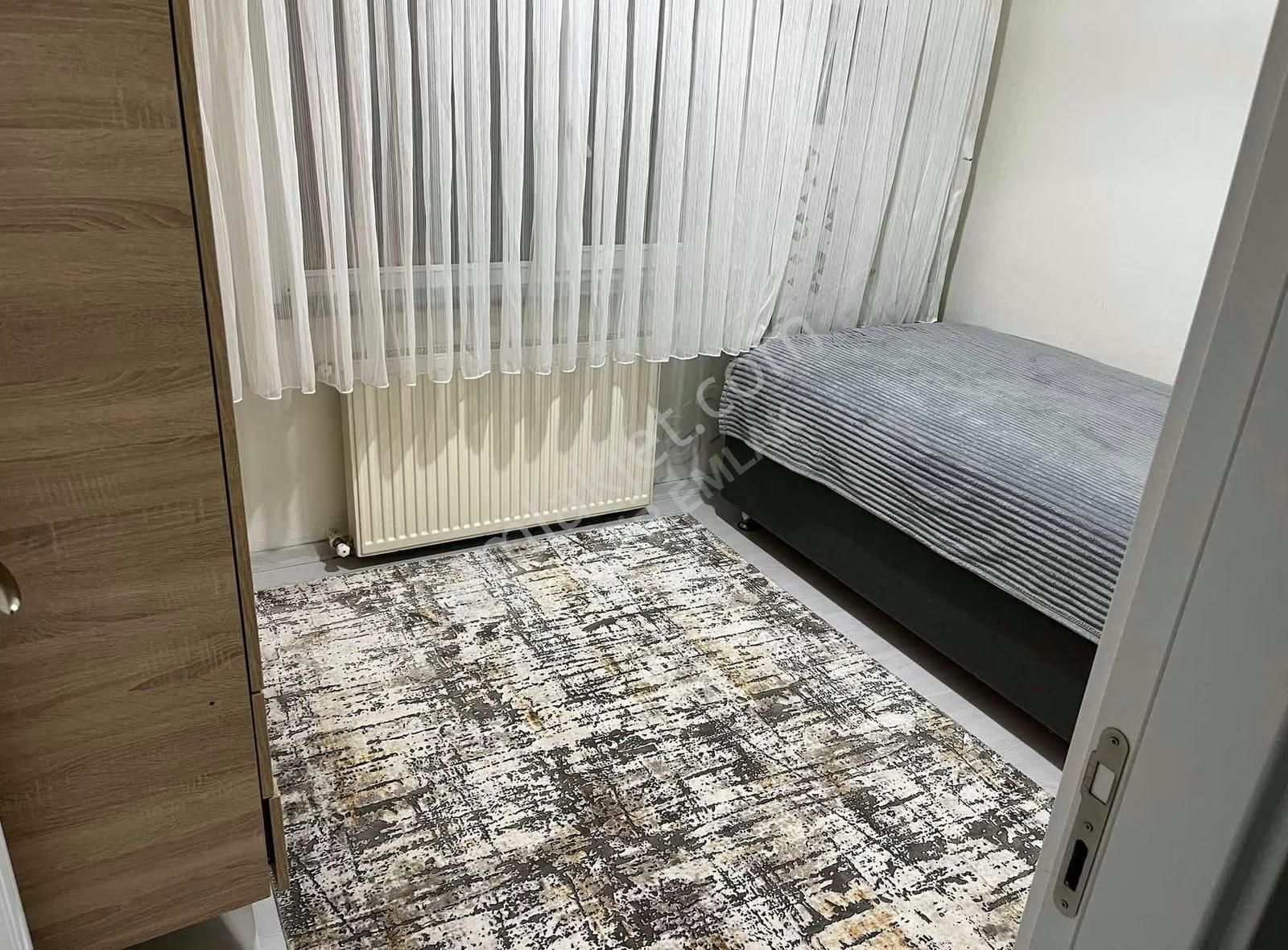 Demirden Bağcılar Göztepede Full Yapılı Tadilatlı Masrafsız - Görsel 3