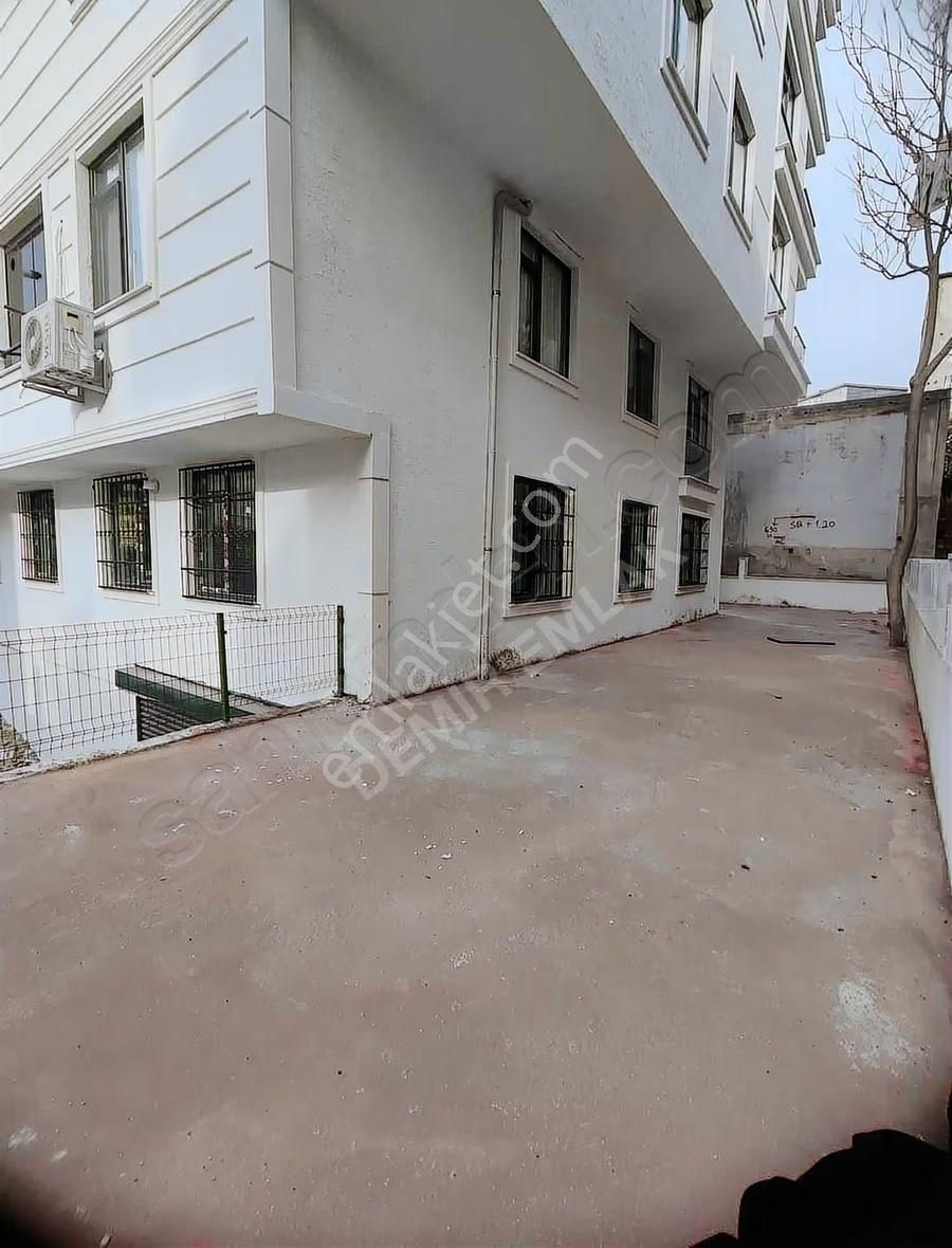 Demirden Üç Cepeli Oturuma Hazır Temiz Bahçe Katı Sıfır Daire - Görsel 3