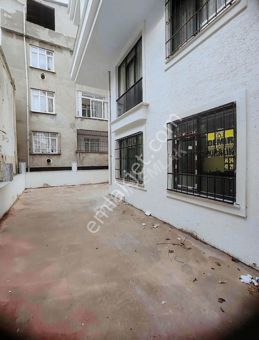 Demirden Üç Cepeli Oturuma Hazır Temiz Bahçe Katı Sıfır Daire - Görsel 19