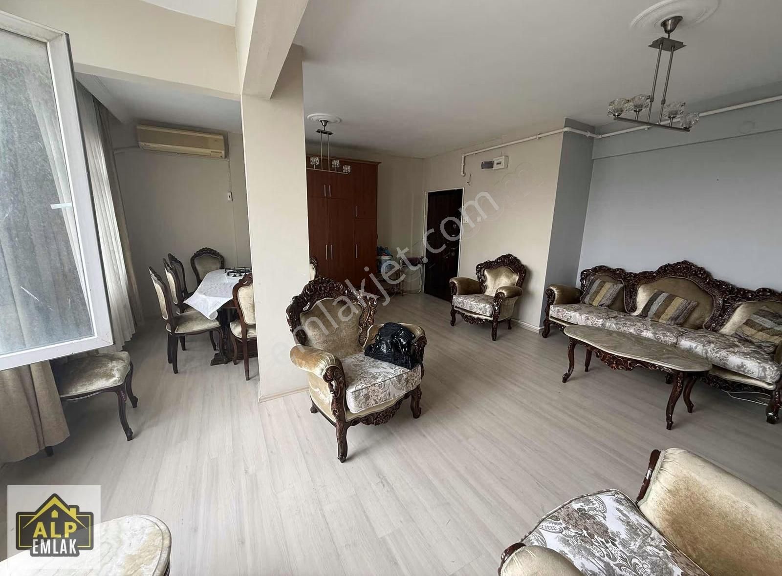 Büyükcemece Kamilobada E5 Cepheli Deniz Manzaralı Daire - Görsel 12