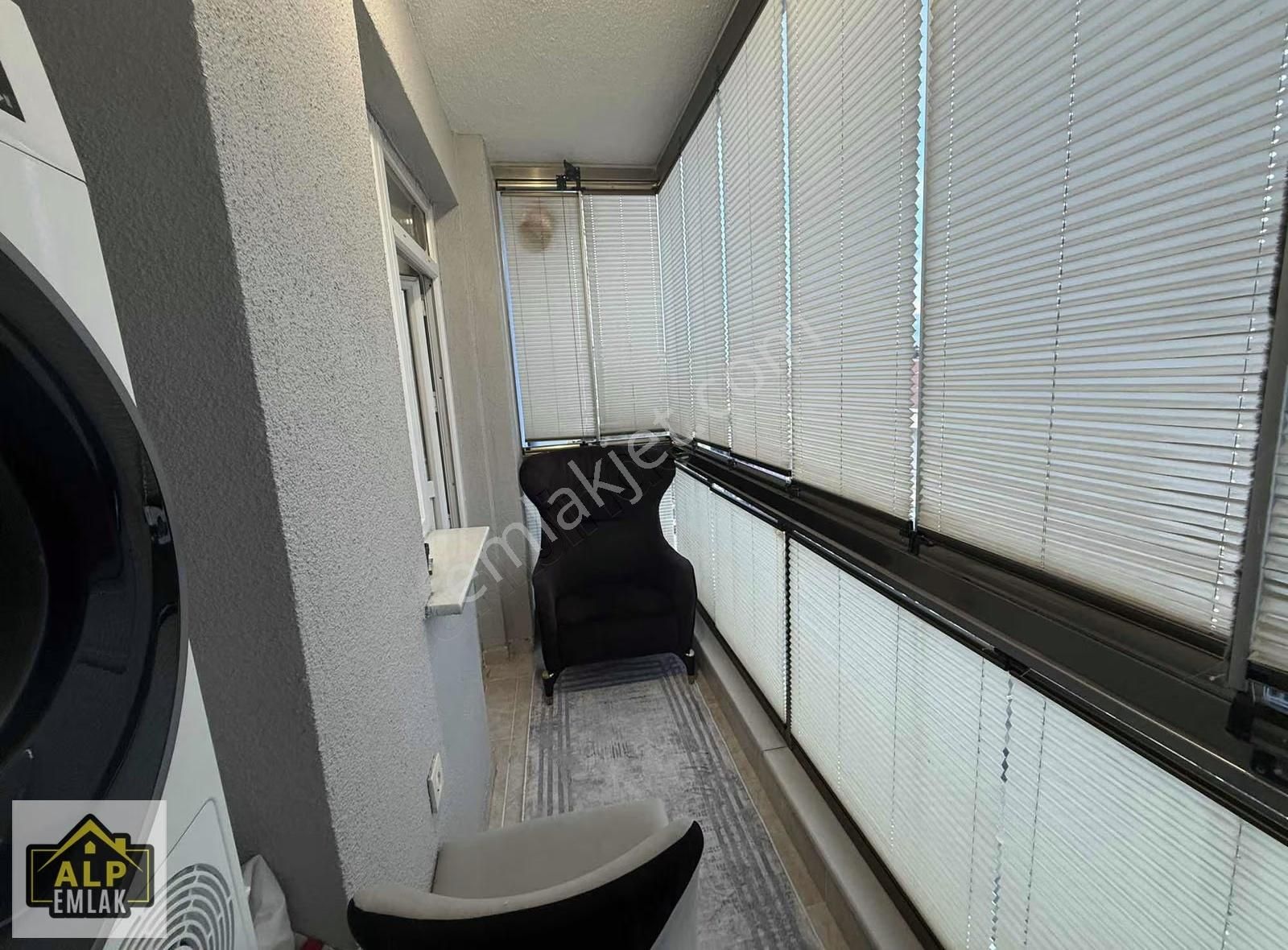 Alp Emlaktan Üç Cephesi Acık 2+1 Muhteşem Daire - Görsel 13