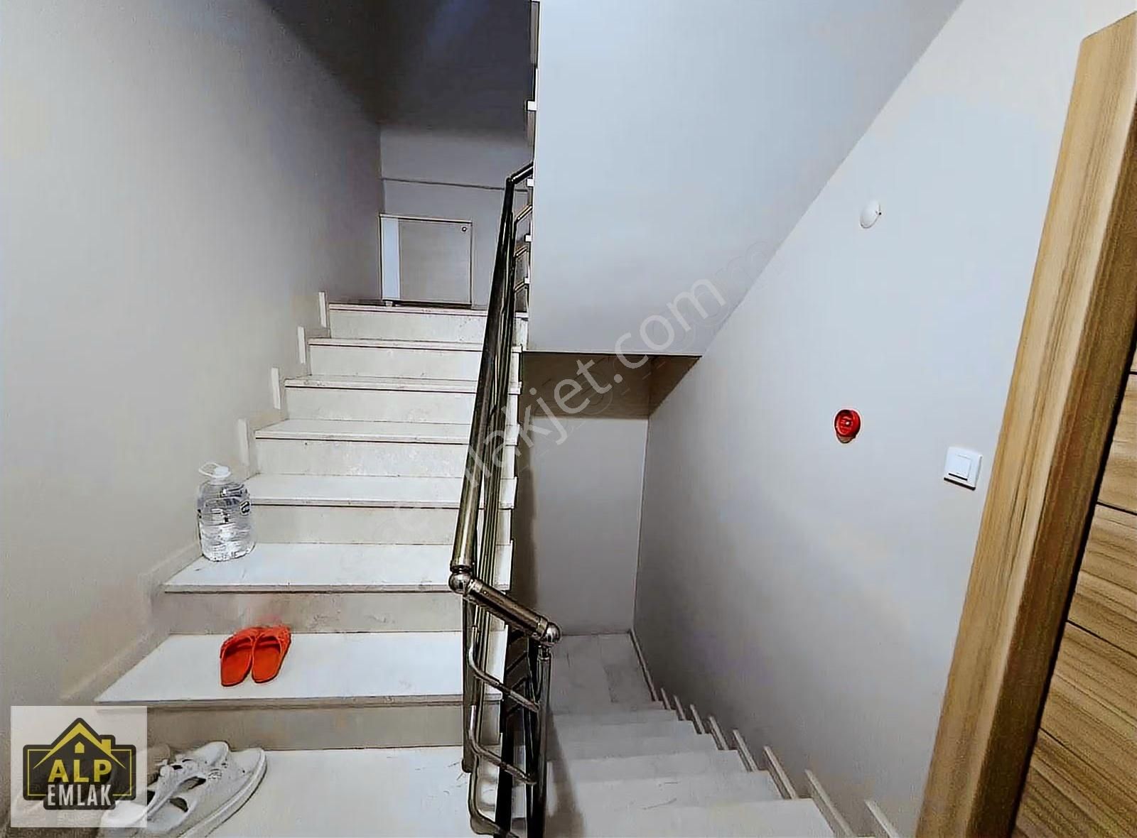 Alp Emlaktan Üç Cephesi Acık 2+1 Muhteşem Daire - Görsel 20