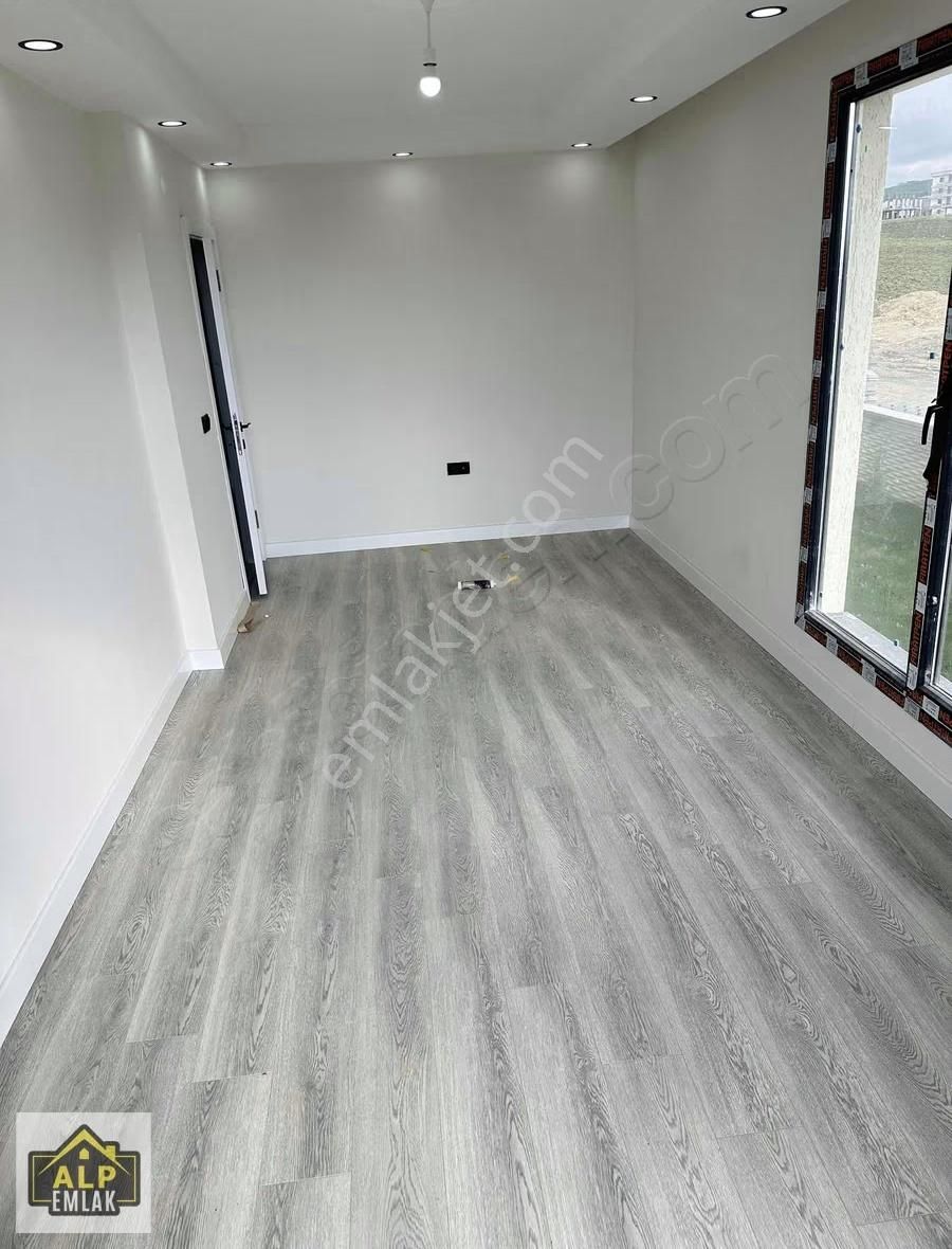 Alp Emlaktan Selimpaşada 2+1 Fırsat Daire - Görsel 23