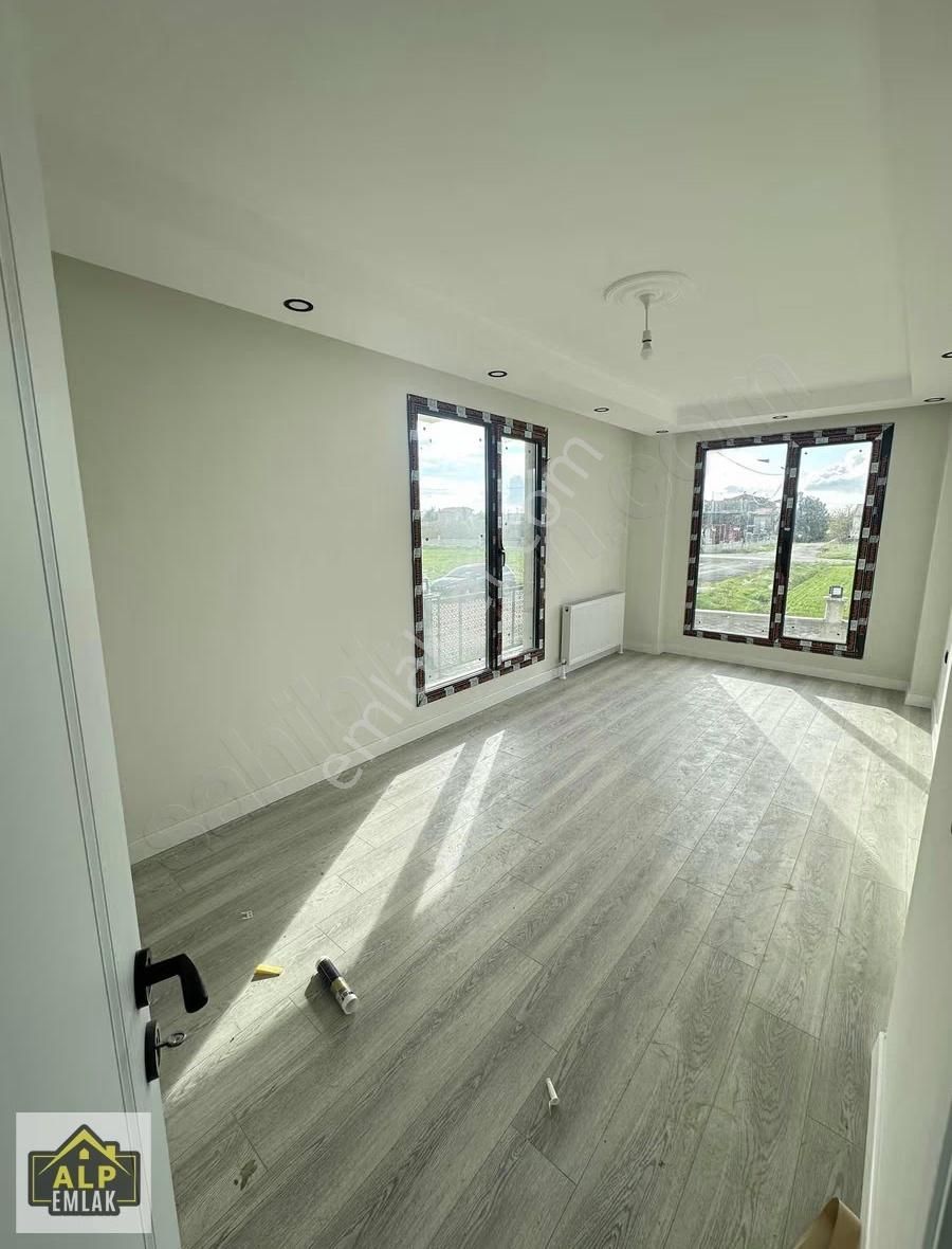 Alp Emlaktan Selimpaşada 2+1 Fırsat Daire - Görsel 4