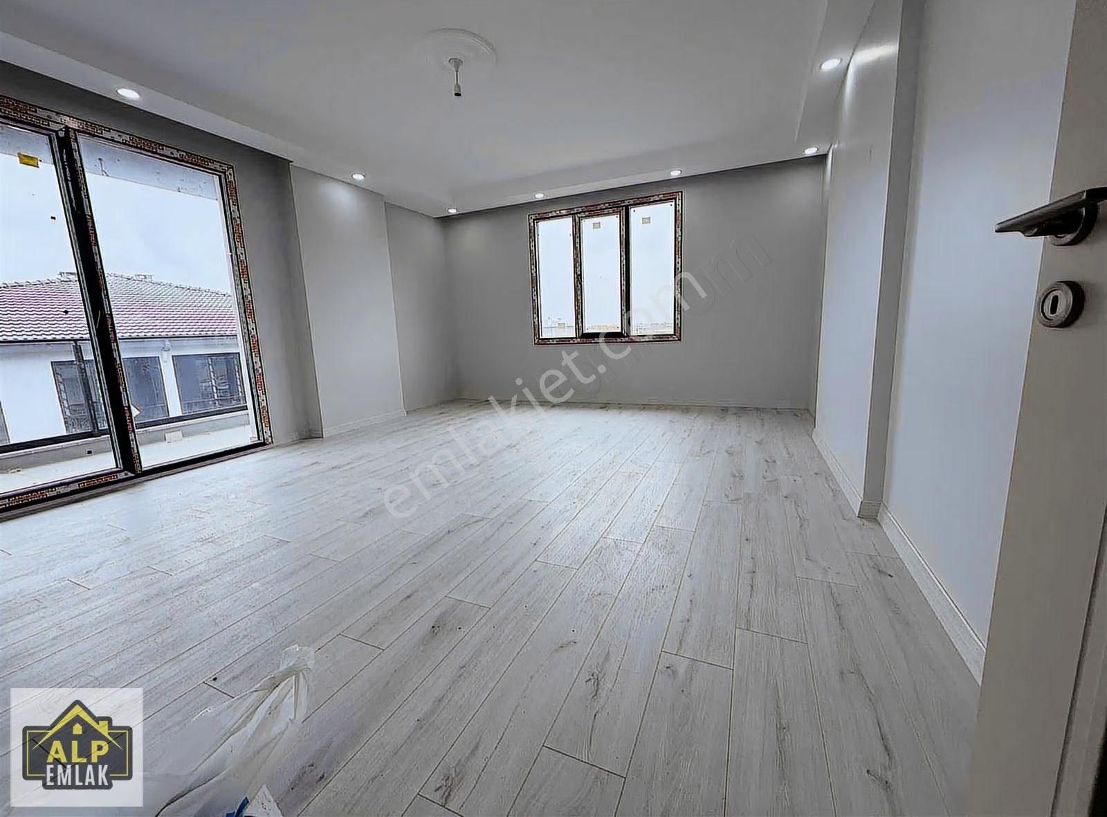 Alp Emlak'tan Selimpaşanın Yeni En Gözde Sitesinde Kiralık Daire - Görsel 20