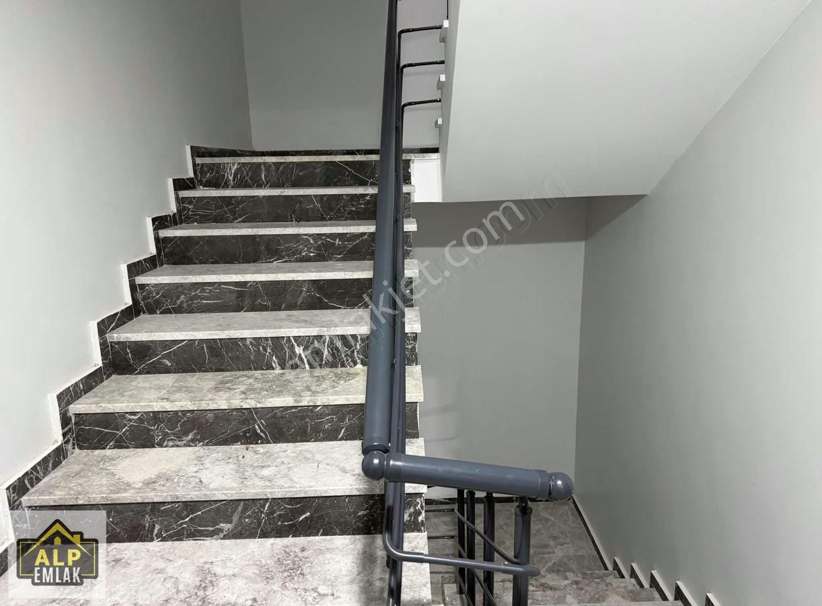 Alp Emlak'tan Selimpaşanın Yeni En Gözde Sitesinde Kiralık Daire - Görsel 17