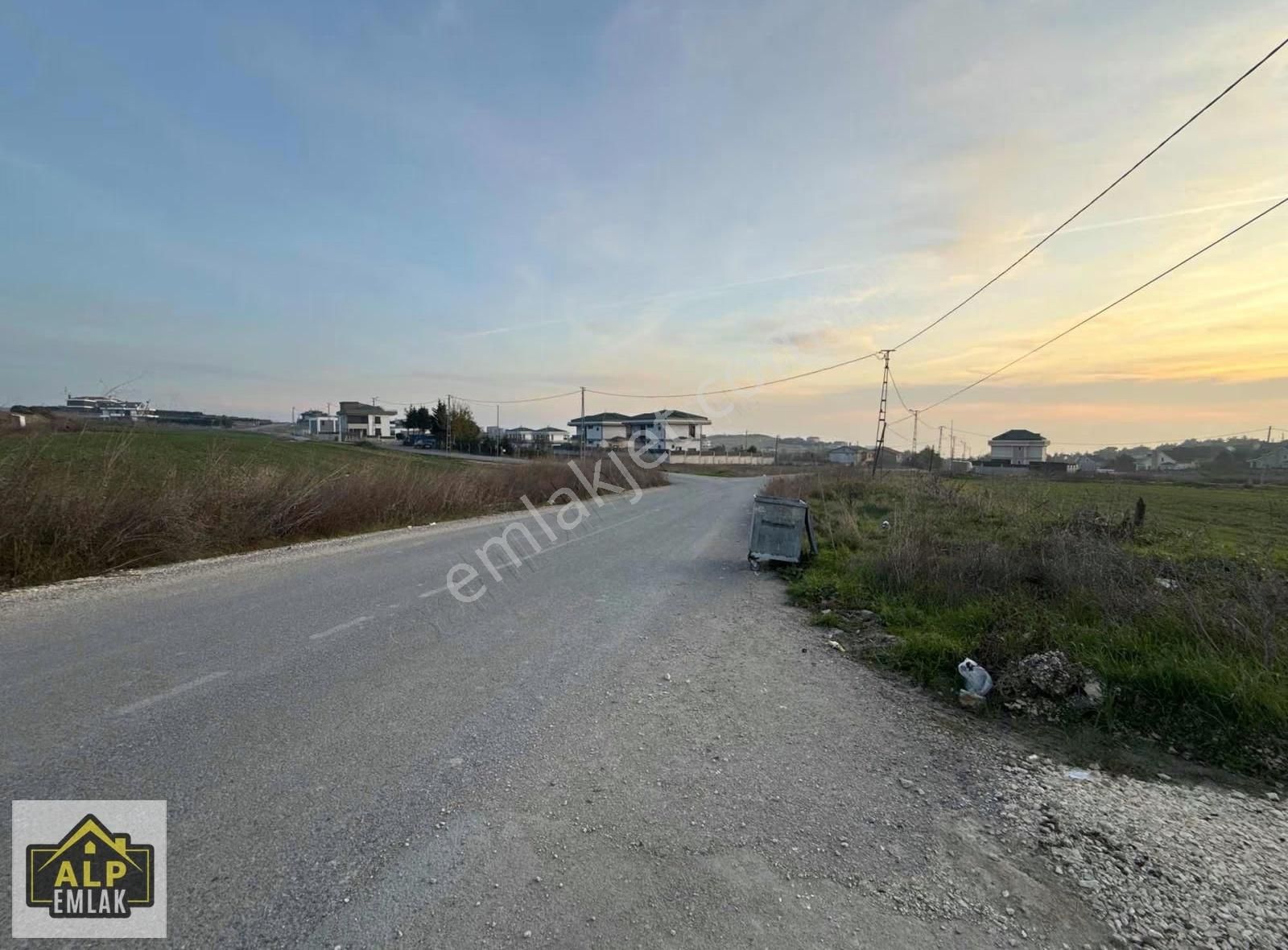 Kamiloba'nın En Güzel 1318 M2 %15 Deniz Manzaralı Villa Arsası - Görsel 11