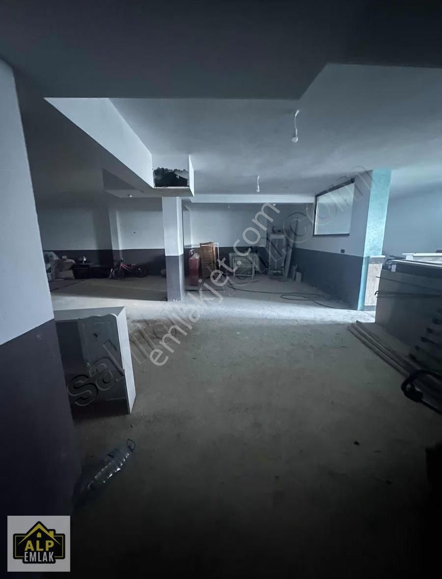 Alp Emlaktan Selimpaşada Butik Sitede Fırsat 3+1 Daire - Görsel 12