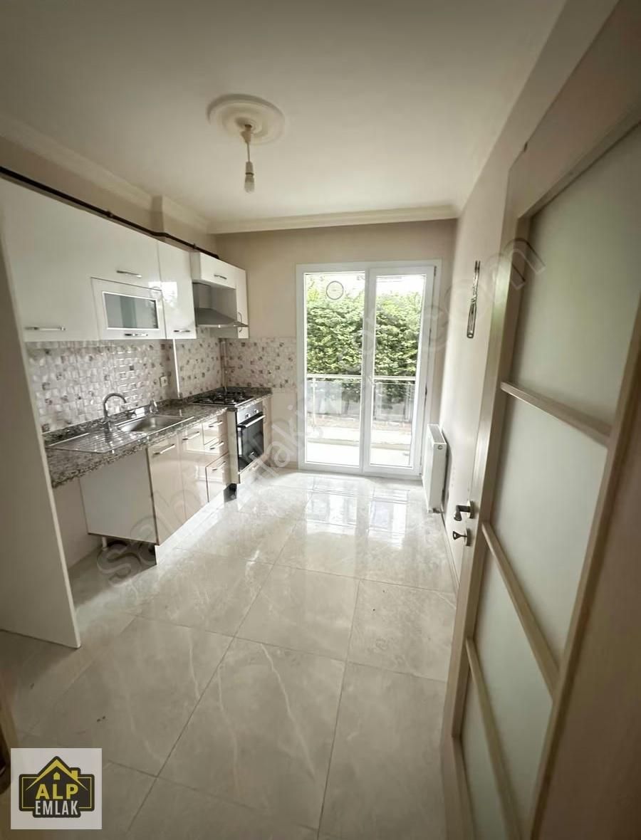 Alp Emlaktan Selimpaşanın En Donanımlı Sitesinde 2+1 - Görsel 16