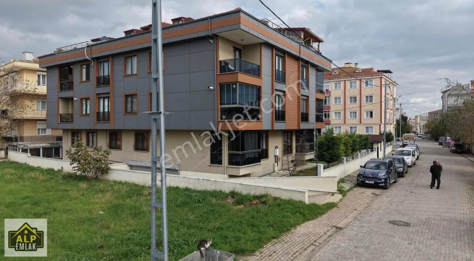 Alp Emlaktan Arena Perçem Konaklarında 3+2 Emsalsiz Dublex Daire - Görsel 34