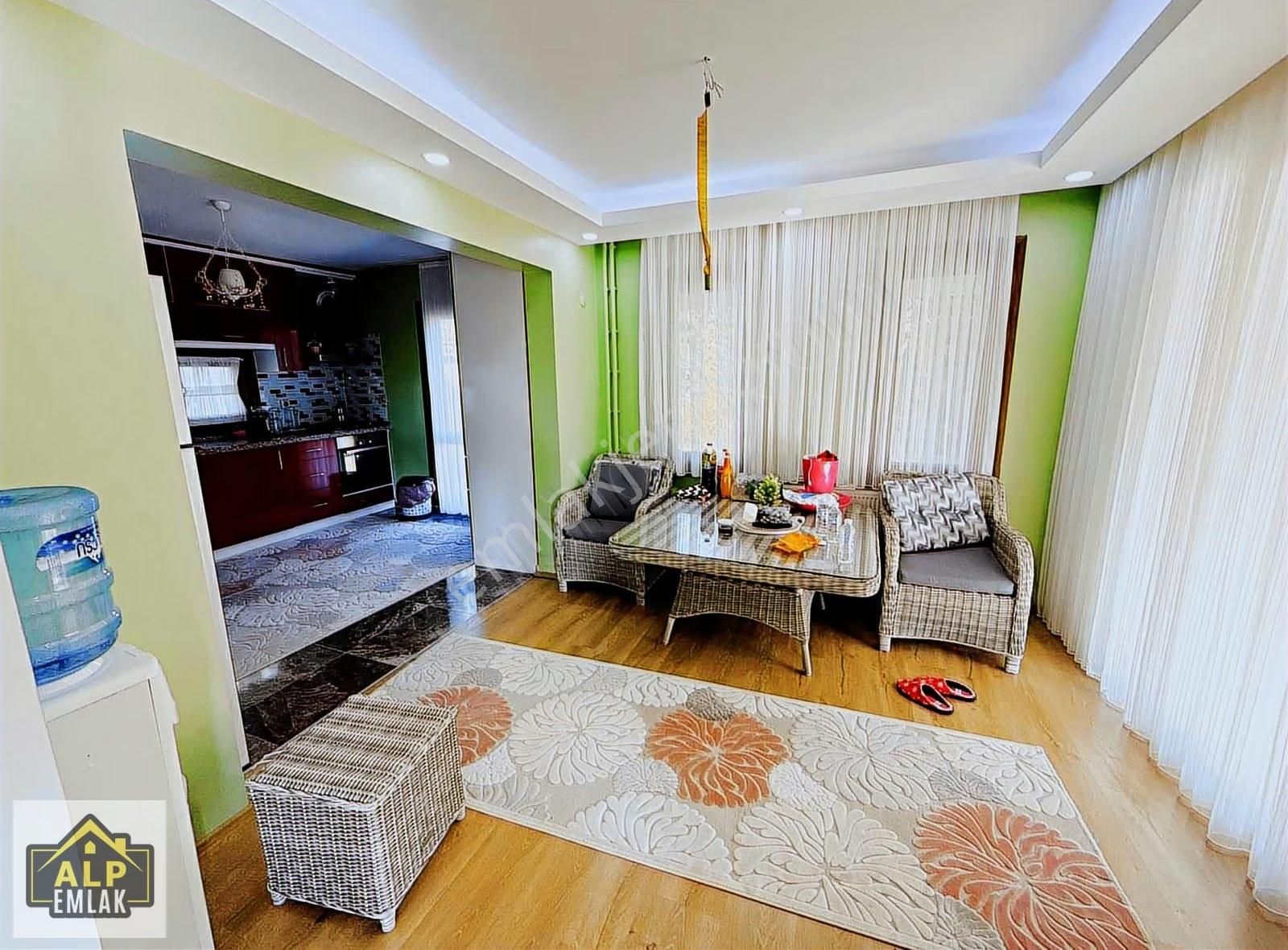 Silivri Çamlıktepe Villalarında Satılık Havuzlu Müstakil Villa - Görsel 29